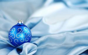 Blue Christmas Tree Bubble wallpaper thumb