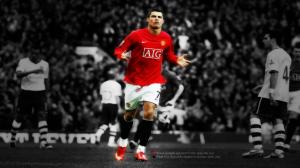 Manchester Ronaldo In Field wallpaper thumb