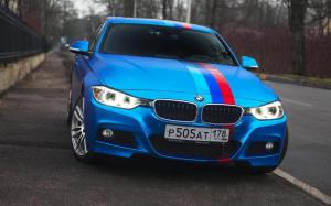 BMW 335i xDrive Car Front wallpaper thumb