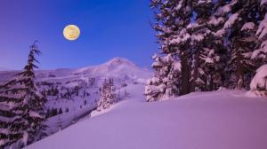 Full moon at Mount Hood wallpaper thumb