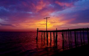 Bahrain, Persian Gulf, sea, pier, sunset, purple sky wallpaper thumb