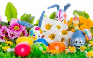 Handcrafted Easter Eggs wallpaper thumb