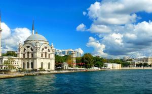 Beautiful Bosphorus sea wallpaper thumb