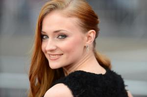 Sophie Turner, Actress, Smiling, Face, Celebrity wallpaper thumb