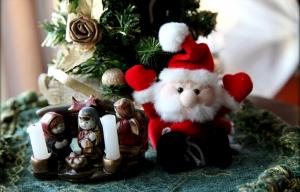 christmas tree, santa claus, candles, toys, stand wallpaper thumb