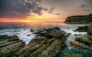 Sunset sea beautiful landscape, rocks, waves wallpaper thumb