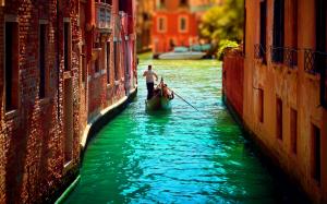 Venice Canal  wallpaper thumb