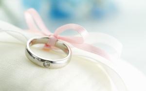 Wedding ring close-up wallpaper thumb