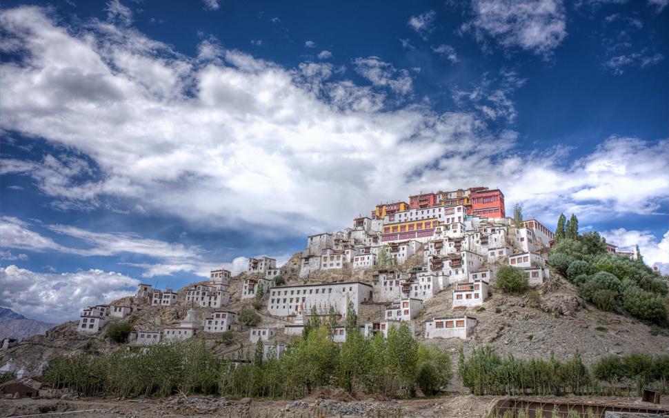 Thikse Monastery India wallpaper,India HD wallpaper,Thikse Monastery HD wallpaper,Monastery Tiksi HD wallpaper,Buddhism HD wallpaper,2048x1281 wallpaper