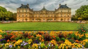 Gardens At A Paris Castle wallpaper thumb