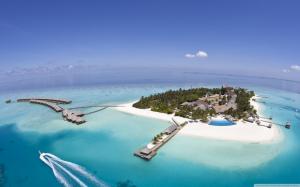 Island Tropical Resort Boat Aerial HD wallpaper thumb