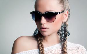 Women, Blonde, Earrings, Sunglasses, Plait wallpaper thumb