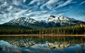 Canada Alberta nature landscape, lake, snow-capped mountains, reflection, sky clouds wallpaper thumb