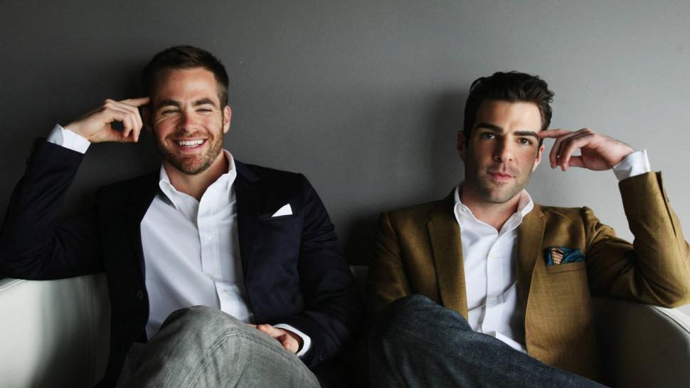 Chris Pine and Zachary Quinto wallpaper,Zachary Quinto HD wallpaper,Chris Pine HD wallpaper,star trek HD wallpaper,2560x1440 wallpaper