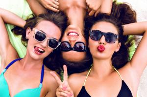 group of women, model, girls, smiling, women with glasses, friends wallpaper thumb