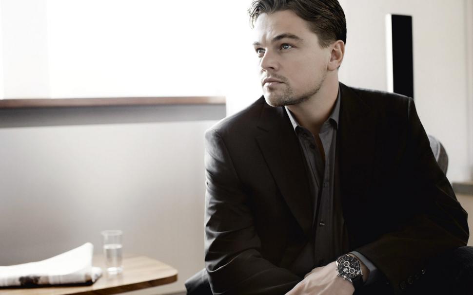 Leonardo DiCaprio in Black wallpaper,actor HD wallpaper,model HD wallpaper,titanic HD wallpaper,1920x1200 wallpaper
