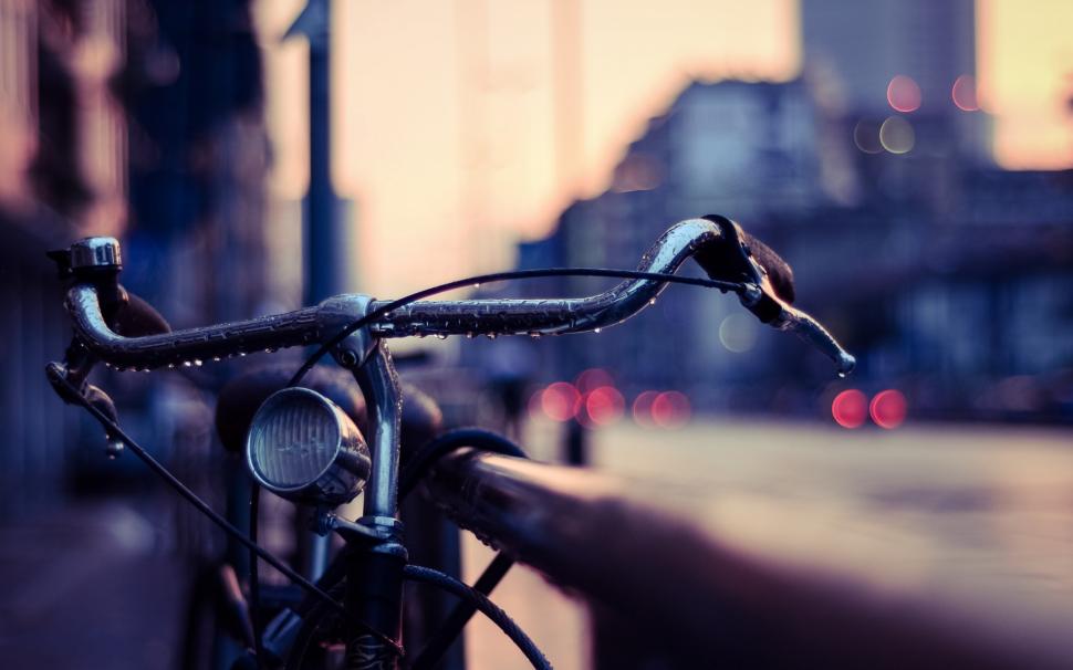 Bicycle wallpaper,bicycle wallpapers HD wallpaper,wheel backgrounds HD wallpaper,drops HD wallpaper,Blur HD wallpaper,2880x1800 wallpaper