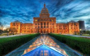 Texas Capitol At Dusk wallpaper thumb