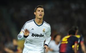 Cristiano Ronaldo Football  HD wallpaper thumb