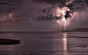 Lightning Clouds Storm Ocean HD wallpaper thumb