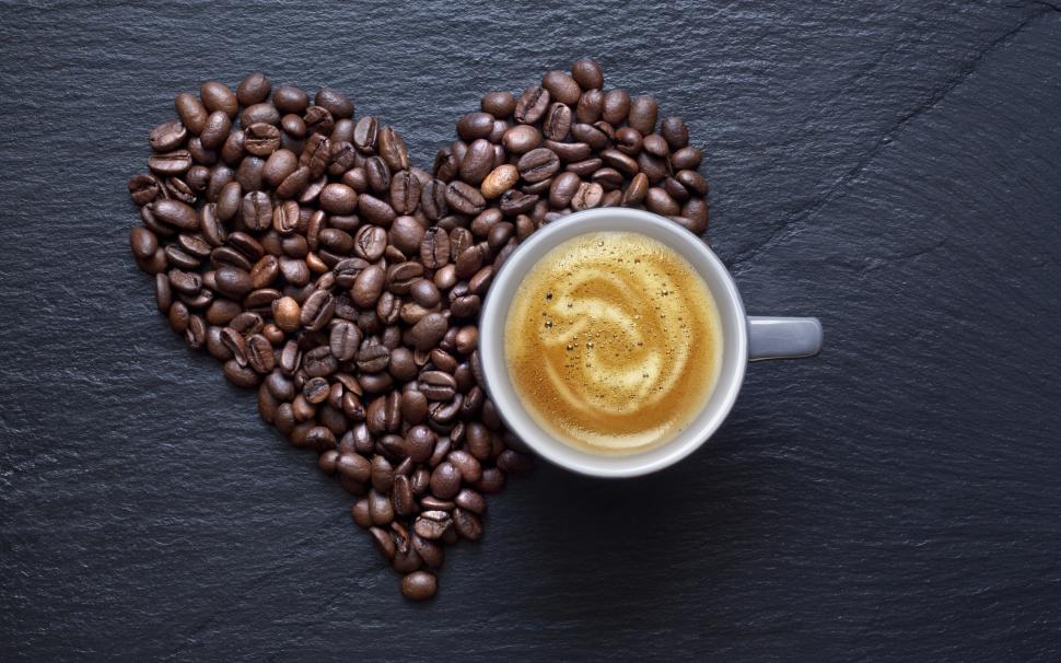 Food of drink, coffee and coffee beans wallpaper,Food HD wallpaper,Drink HD wallpaper,Coffee HD wallpaper,Beans HD wallpaper,2560x1600 wallpaper