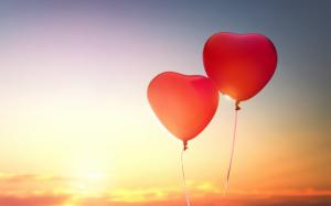 Romantic Heart Balloon Love wallpaper thumb