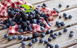Berries, blueberries, blackberries, wood board wallpaper thumb