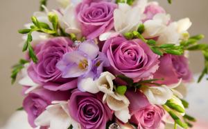 Violet flowers, roses, bouquet wallpaper thumb