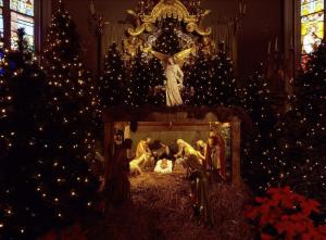 christmas, jesus, nurseries, christmas trees, garland, holiday, people wallpaper thumb