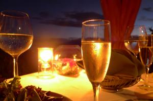 Champagne Sunset Beach Dining wallpaper thumb