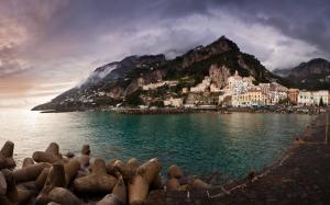 Amalfi coast Italy  wallpaper thumb