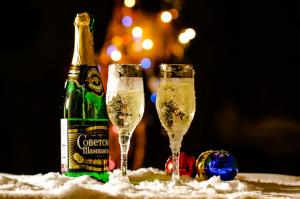 Holidays Christmas Champagne Stemware Snow Food wallpaper thumb