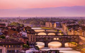 Italy, Florence, Arno river, bridge, houses, dusk wallpaper thumb