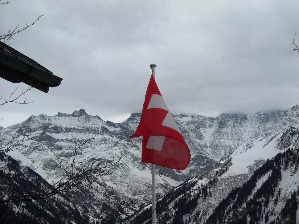 The Swiss Flag Its Mountains wallpaper,woods HD wallpaper,mountains HD wallpaper,rock HD wallpaper,white HD wallpaper,fir tree HD wallpaper,trees HD wallpaper,lonely HD wallpaper,firs HD wallpaper,skiing HD wallpaper,snow HD wallpaper,blue HD wallpaper,2048x1536 wallpaper
