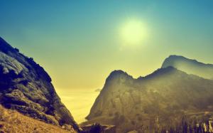 Sunlight Mountains Warm HD wallpaper thumb