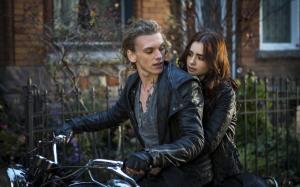 The Mortal Instruments: City of Bones, Lily Collins, Jamie Campbell Bower wallpaper thumb