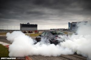Lexus IS300 Burnout Smoke HD wallpaper thumb