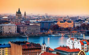 Hungary Budapest city, the river, buildings, houses, sunset wallpaper thumb