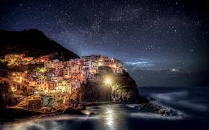 Italy, Liguria, Manarola, Cinque Terre, night lights, house, coast wallpaper thumb