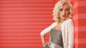 Christina Aguilera Striped Red HD wallpaper thumb