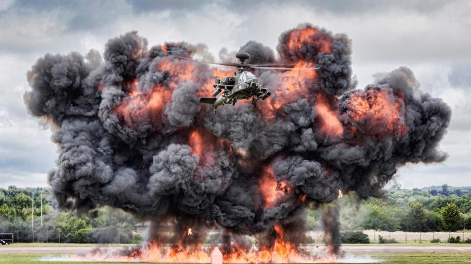 AH-64 Apache helicopter, explosion wallpaper,Apache HD wallpaper,Helicopter HD wallpaper,Explosion HD wallpaper,1920x1080 wallpaper