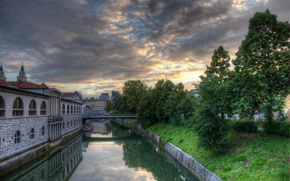 Ljublana After A Storm wallpaper,office HD wallpaper,church HD wallpaper,bridge HD wallpaper,canal HD wallpaper,buildings HD wallpaper,trees HD wallpaper,architecture HD wallpaper,storm HD wallpaper,houses HD wallpaper,clouds HD wallpaper,animals HD wallpaper,2560x1600 wallpaper