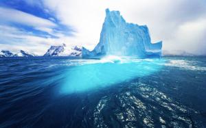 The Big Iceberg wallpaper thumb