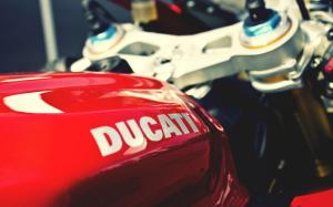 Ducati wallpaper thumb