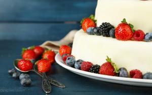 Cake, dessert, strawberry, blackberry, food wallpaper thumb
