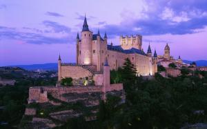 Castle in Spain wallpaper thumb