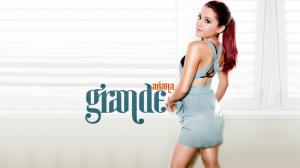 Ariana Grande - Celebrity Cart wallpaper thumb