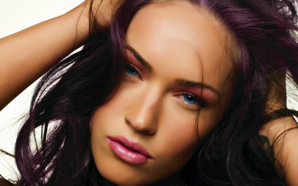 Megan Fox Close Up wallpaper,face HD wallpaper,2560x1600 wallpaper