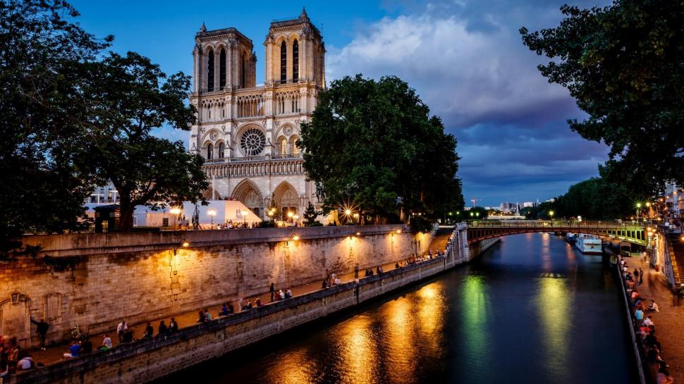 France Notre Dame buildings, rivers, night, landscape wallpaper,france notre dame buildings HD wallpaper,rivers HD wallpaper,night HD wallpaper,landscape HD wallpaper,1920x1080 wallpaper