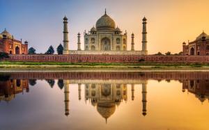 Taj Mahal India HDR wallpaper thumb